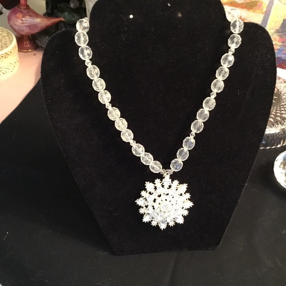 Robert Rose Branc Gorgeous Clear Faceted Faux Crystal Bead Necklace
